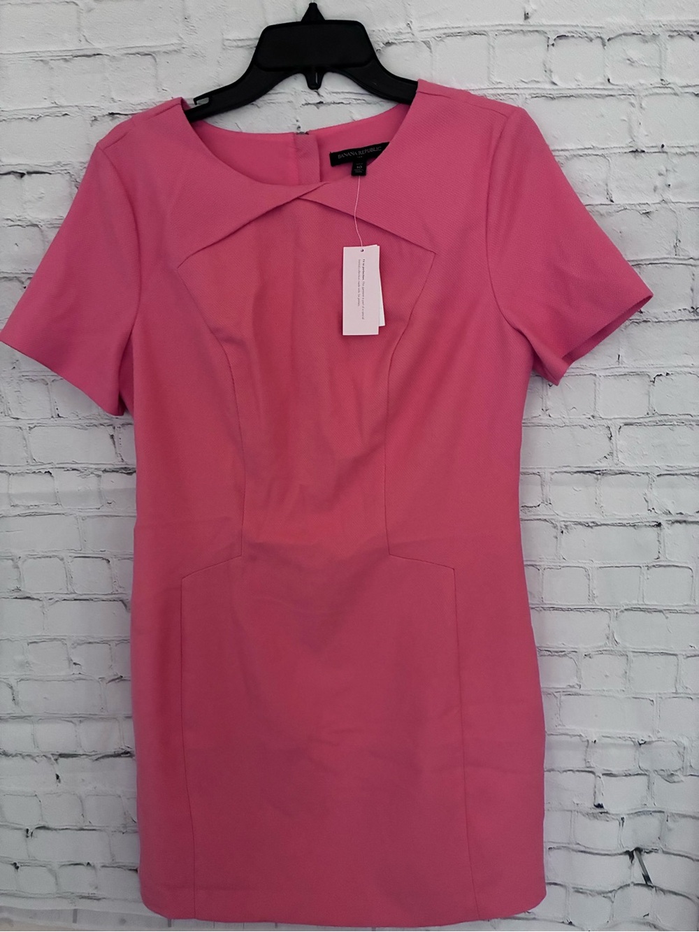 Banana Republic Bubblegum Pink Short Sleeve Sheath Dress